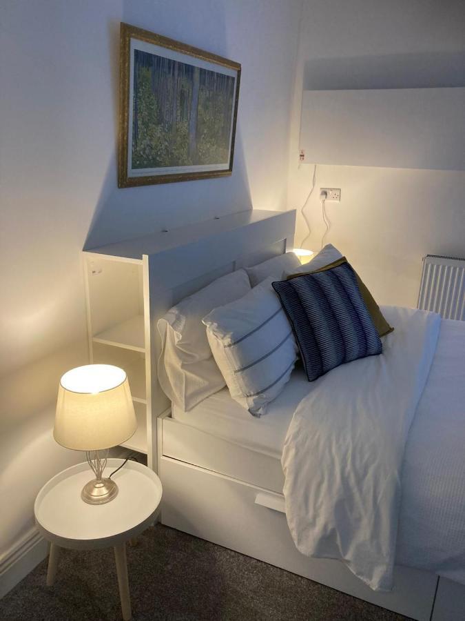 Kilpatrick Glebe Villa Crossabeg Exteriör bild