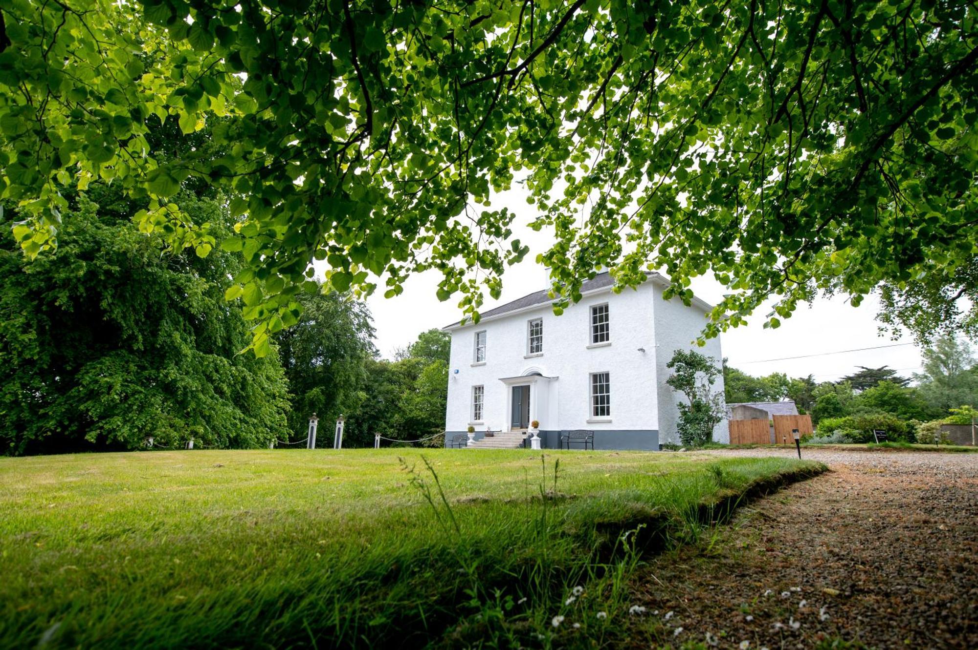 Kilpatrick Glebe Villa Crossabeg Exteriör bild